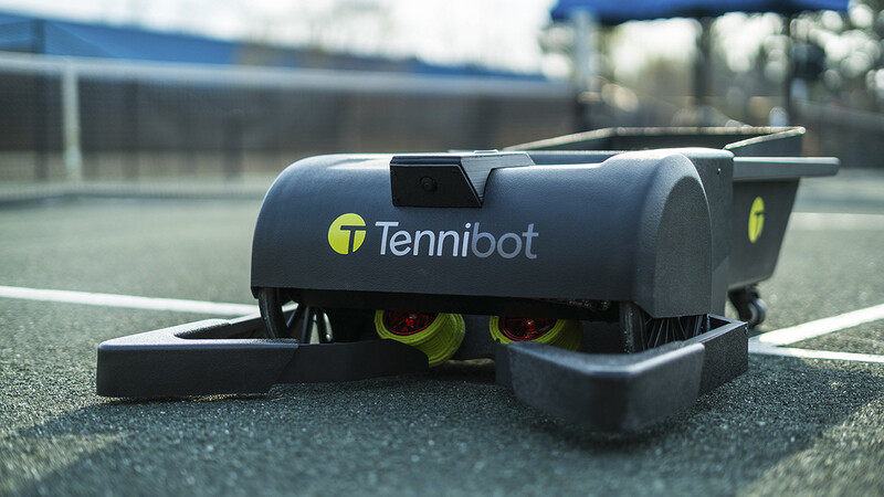 Tennibot este un robot Ubuntu Linux ce colecteaza mingii de tenis - GNU/Linux