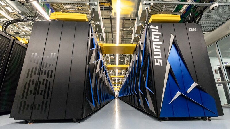 IBM lanseaza cel mai rapid supercomputer din lume bazat pe Red Hat Enterprise Linux