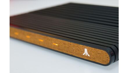 Atari VCS cu OS Linux accepta precomenzi pe 30 mai, si livrari anul viitor - GNU/Linux