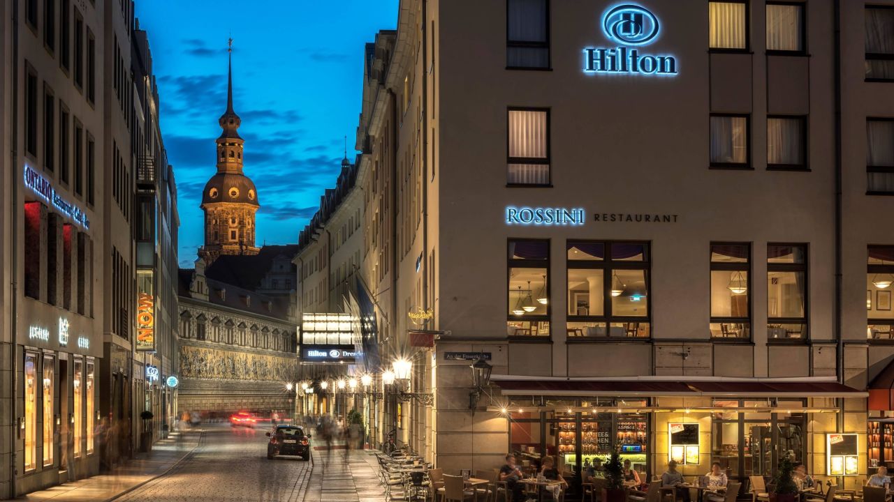 Hilton Dresden  GNU/Linux